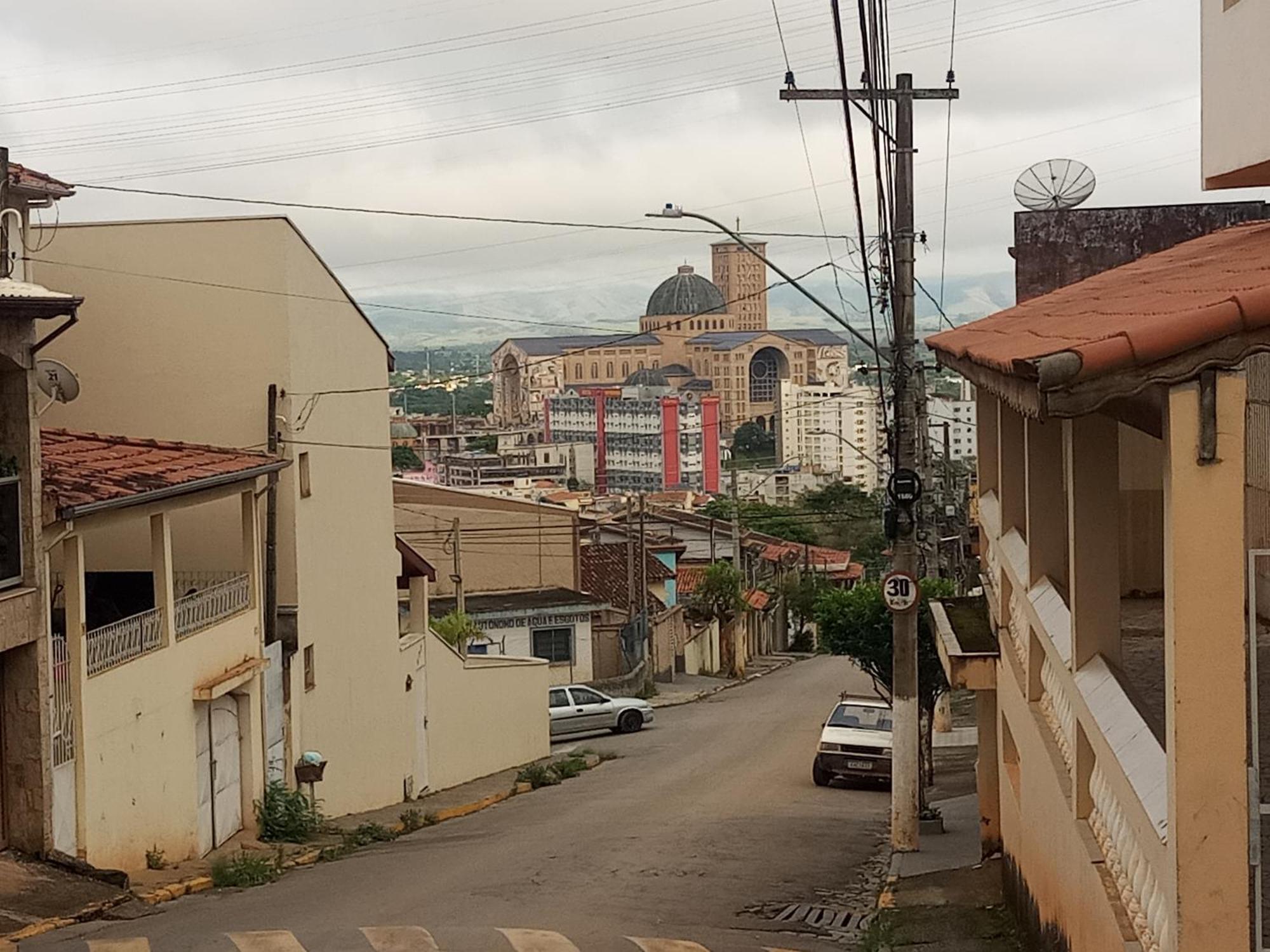 Casa De Hospedagem Aparecida  Bagian luar foto